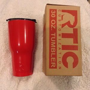 32 oz Artic Tumbler: Red